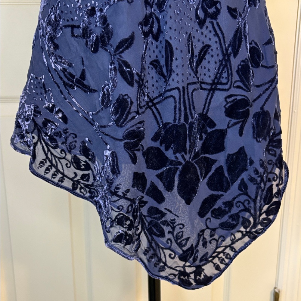 Y2K ECI Velvet Burnout Asymmetrical Top Silk Blend Art Nouveau size 14 NWT - Picture 6 of 12